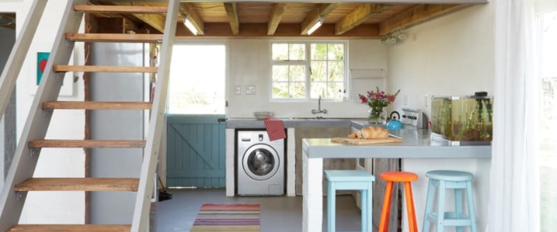 Omskep ou materiale in pragtige huisverbeterings